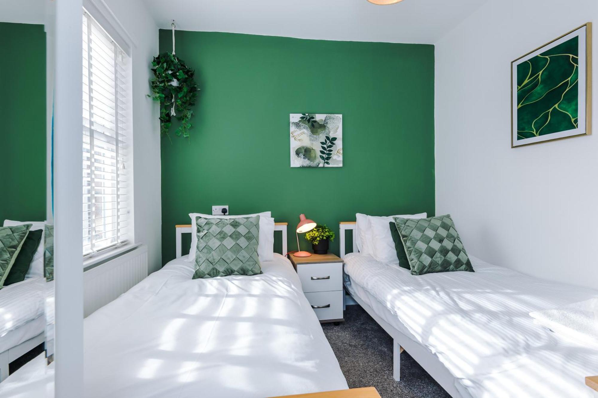 Large 7 Bedroom Town House In Chester City Centre Luaran gambar